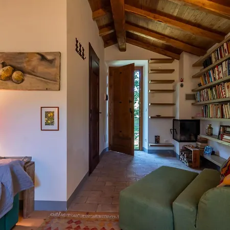 فيلة La Quercia And The Tree House By Great *