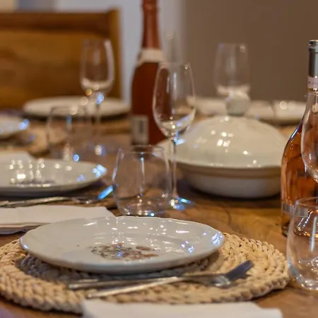 La Quercia And The Tree House By Great Villa