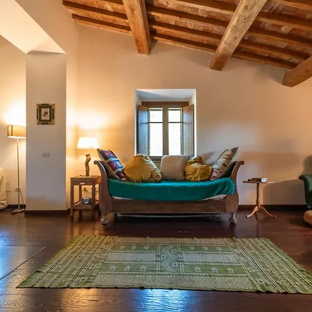 La Quercia And The Tree House By Great Villa